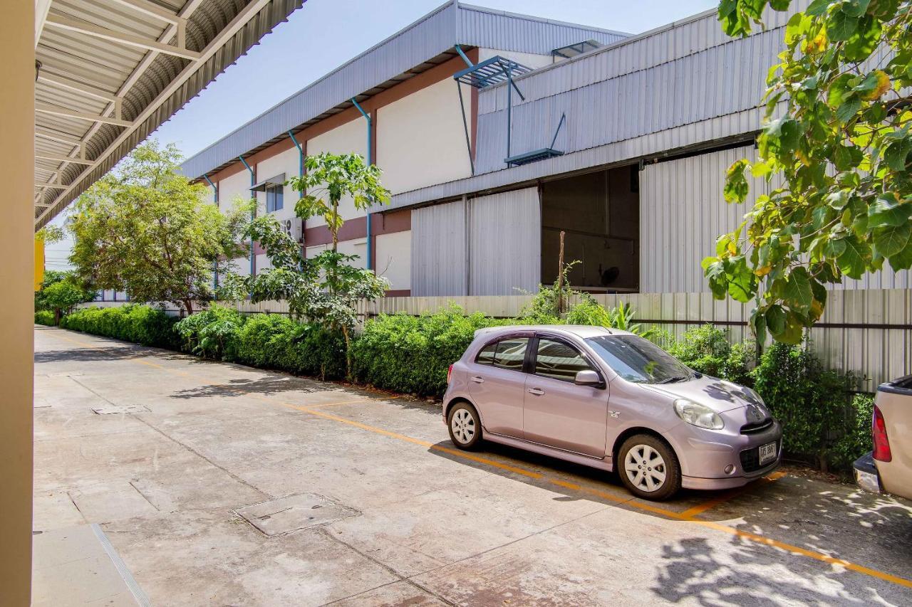 Wises Hotel Ban Bang Phra Exterior foto